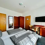 Hotel-Pension \